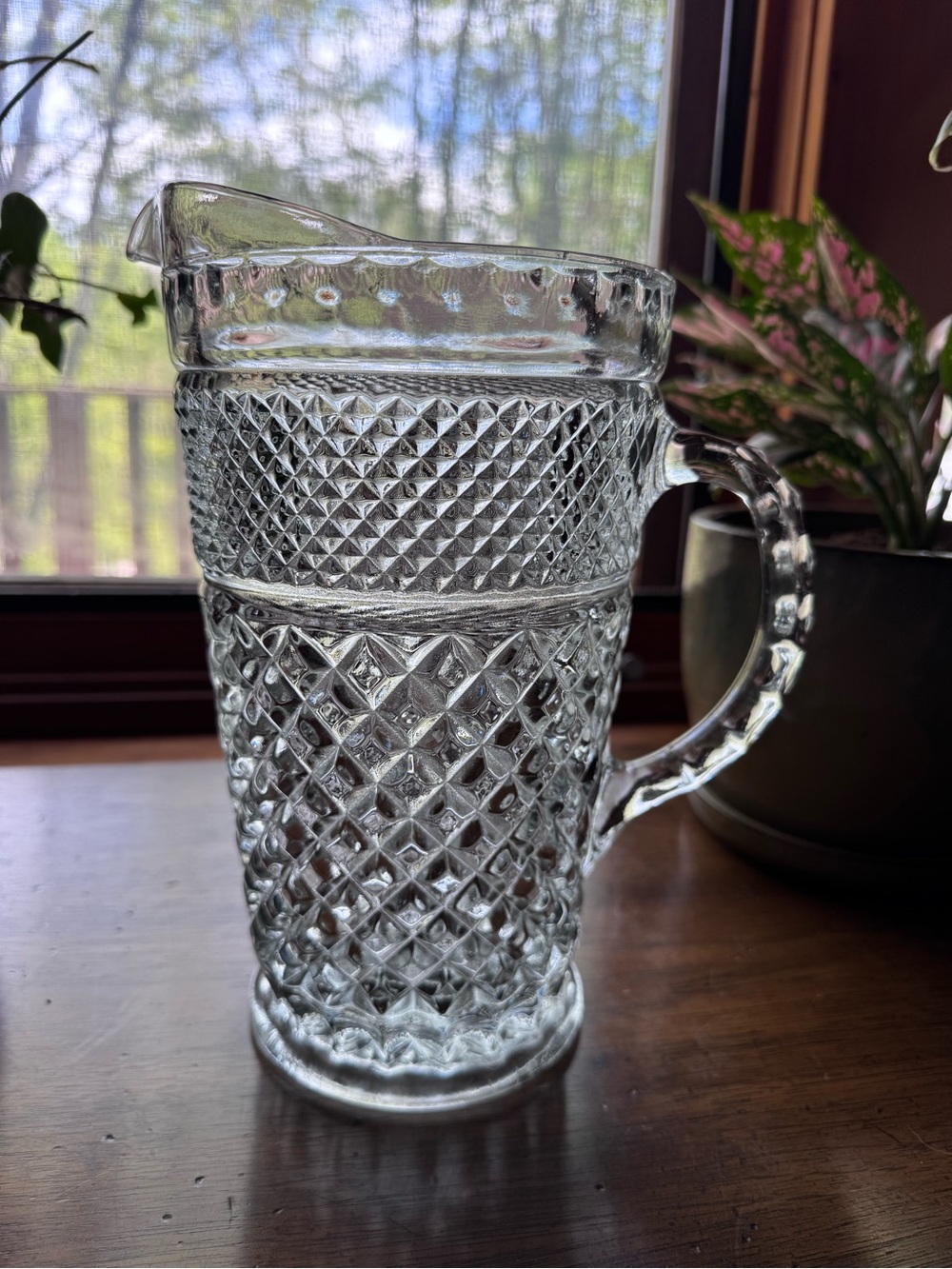 Anchor Hocking Wexford Clear Diamond-Pattern Glass Pitcher with Handle